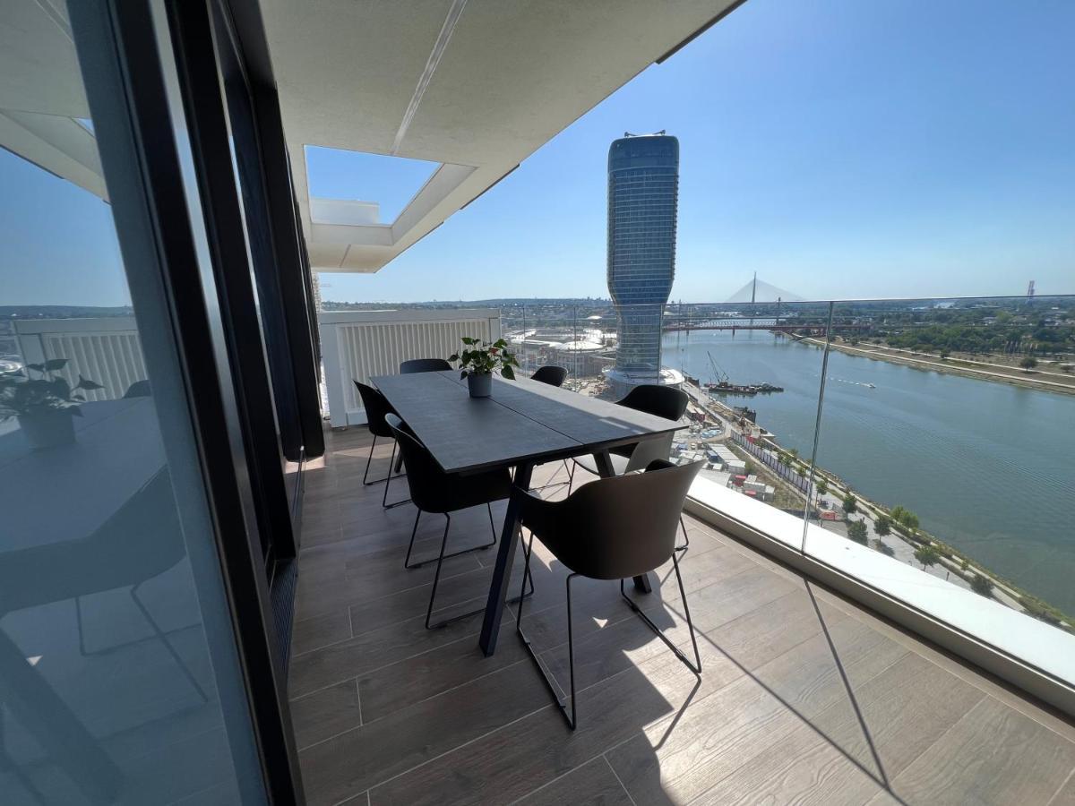 BW Terrace Top Floor Apartments With River View & Self Check-In เบลเกรด ภายนอก รูปภาพ